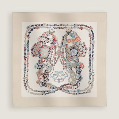 Brides de Gala en Fleurs scarf 90 | Hermès USA Brides de Gala en Fleurs scarf 90 | Hermès USA